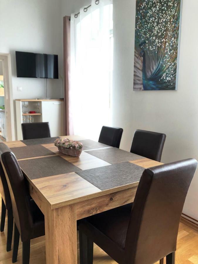 Apartment Zur Bruecke Murau Bagian luar foto