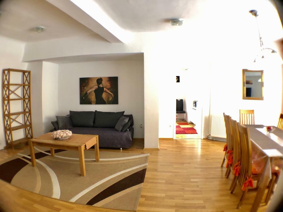 Apartment Zur Bruecke Murau Bagian luar foto